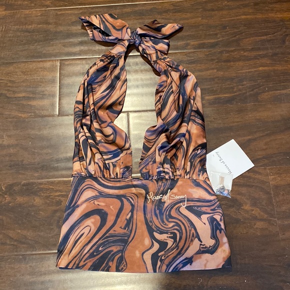 House of Sunny Mahogany Halter Top - Picture 2 of 4